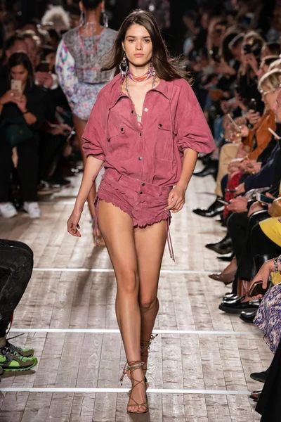 Look 33